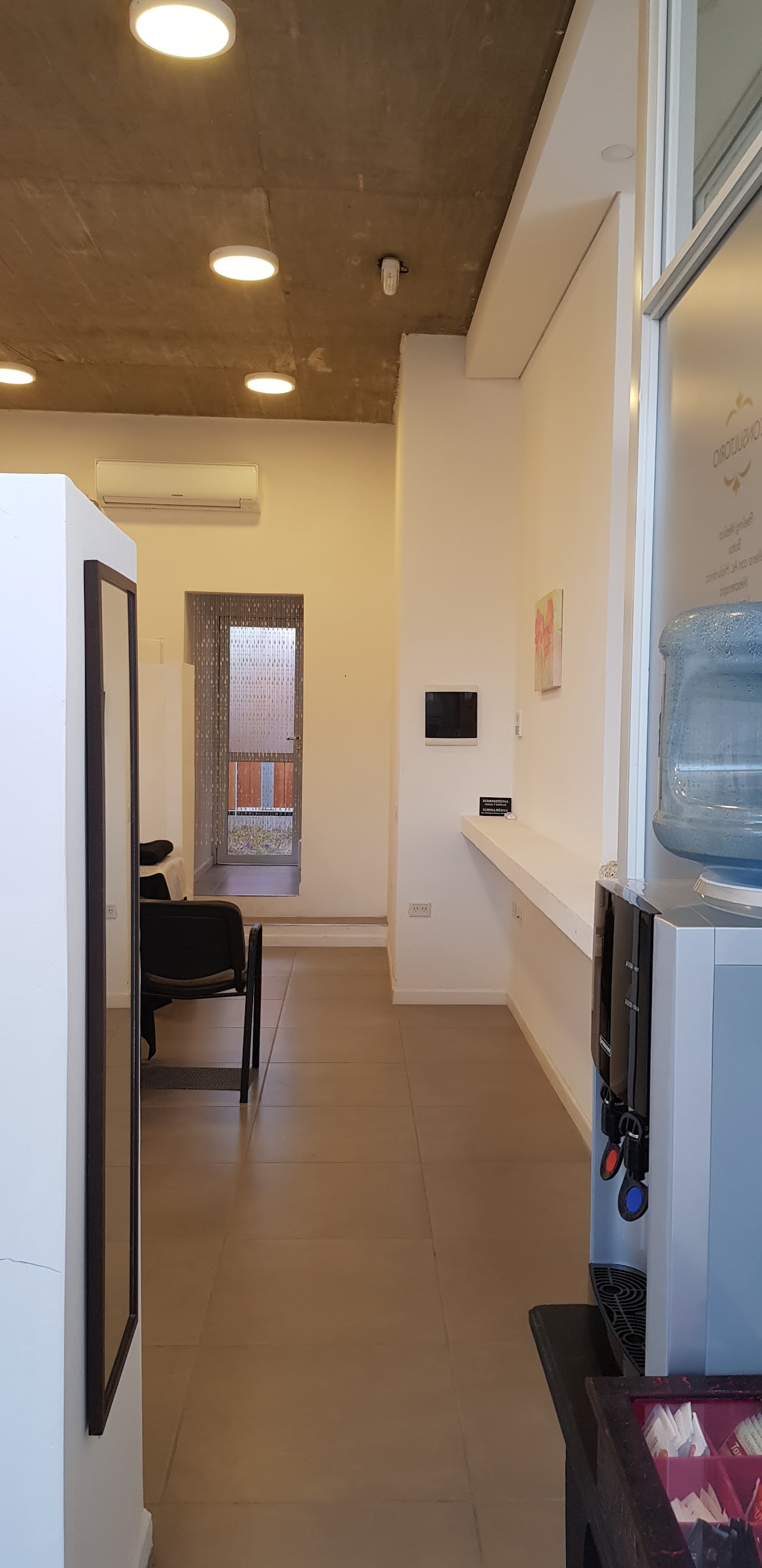 Interior del consultorio